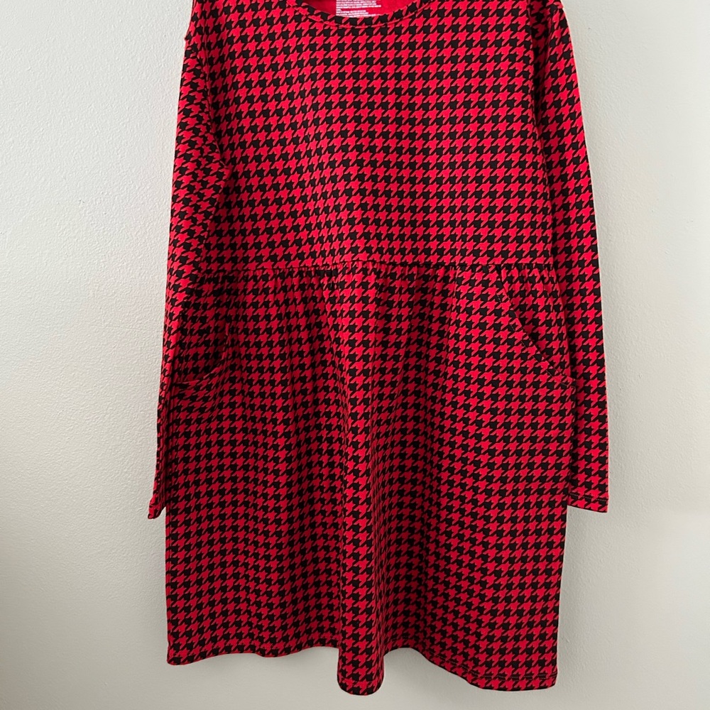 Cat & Jack Red and Black Long Sleeve Raglan Dress